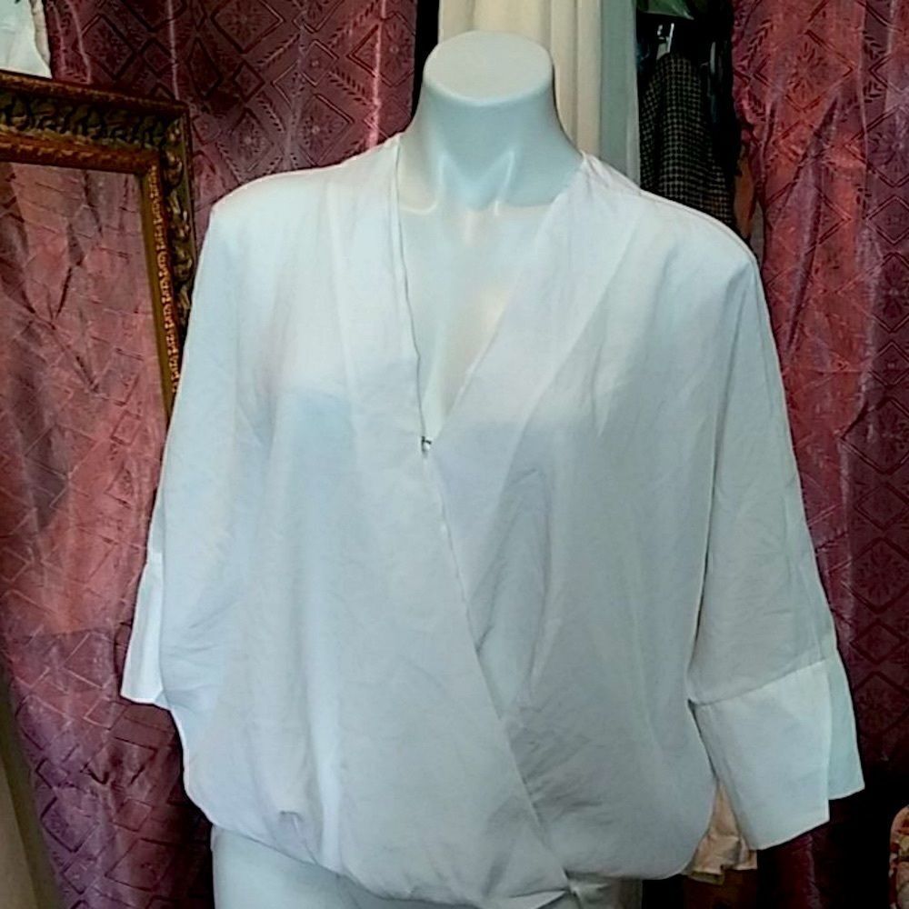 Kenneth Cole top   